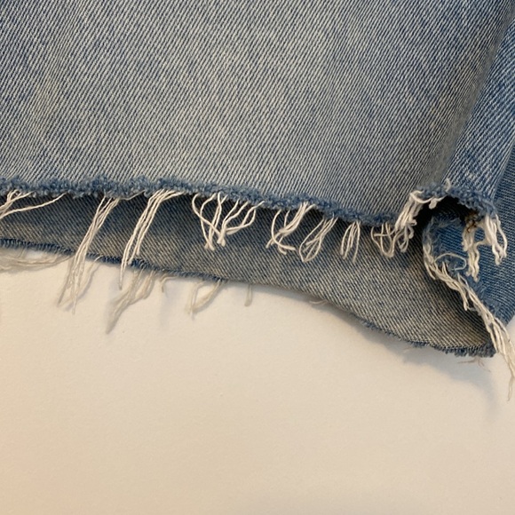 Madewell Relaxed Mid-Length Denim Shorts - Picture 3 of 7